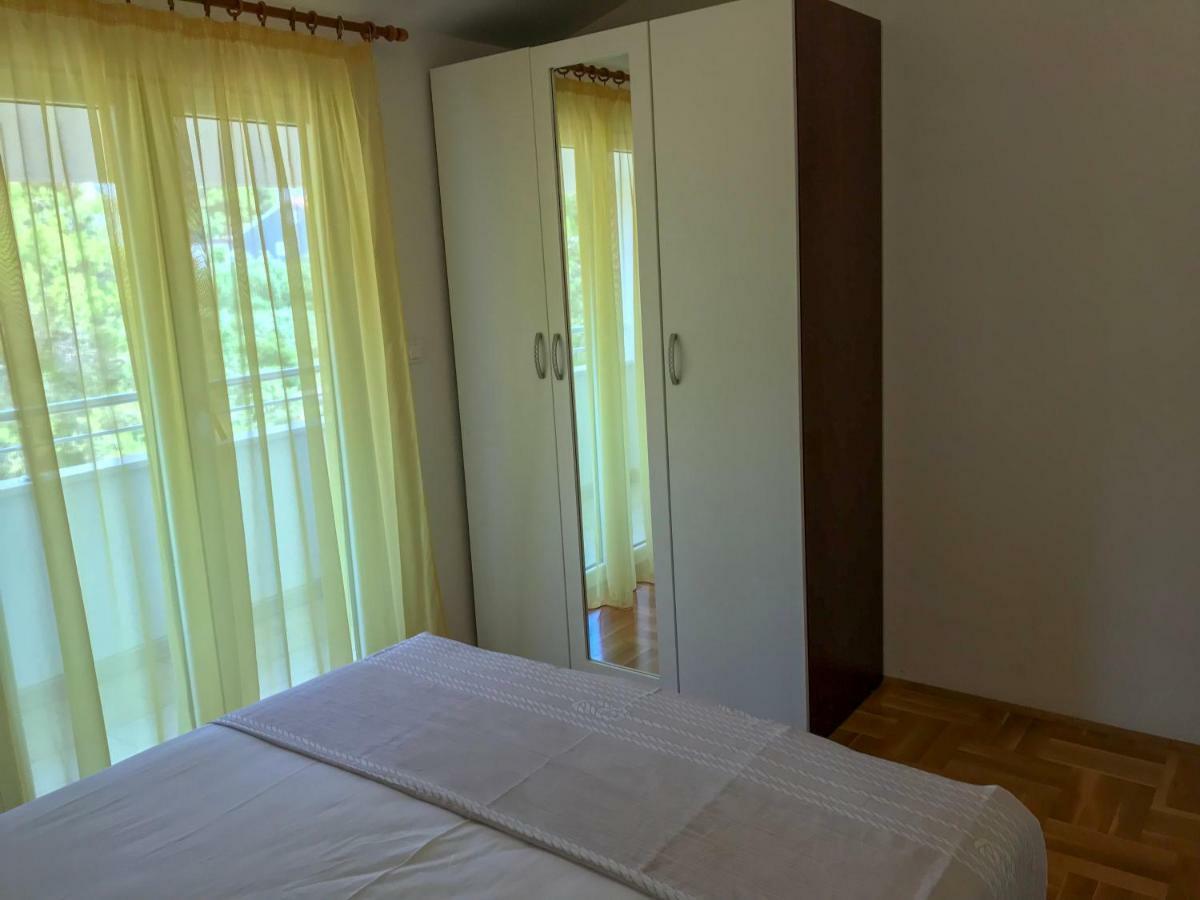 Apartments Filip Трогир Экстерьер фото